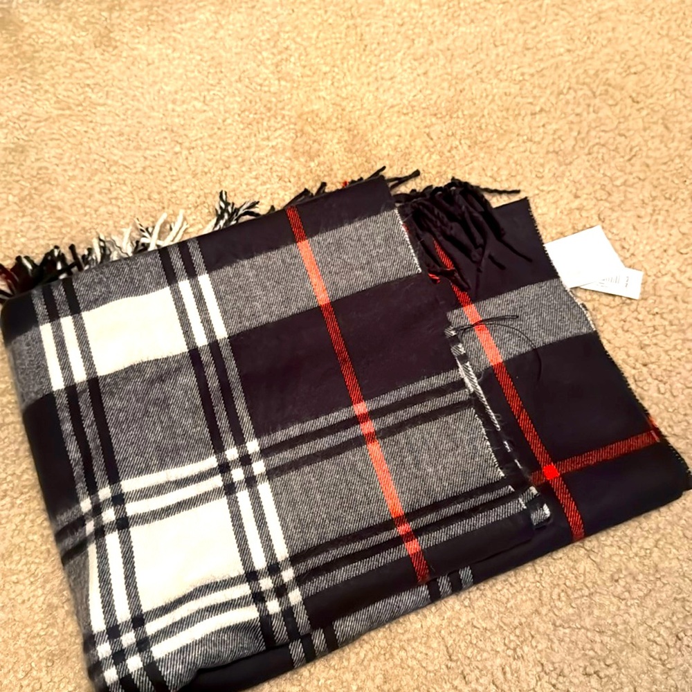 NET gap scarf